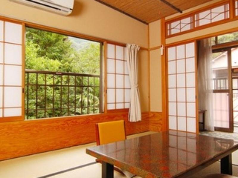 伊势原市 渚山庄酒店 外观 照片